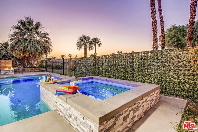 Foto del edificio - 82580 Yeager Way