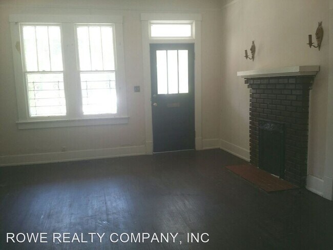 Foto del edificio - 3 br, 1.5 bath House - 2433 BELL STREET