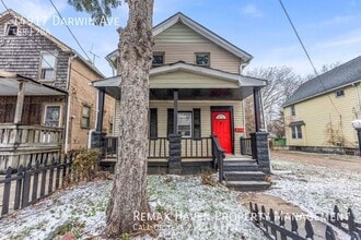 Building Photo - 14917 Darwin Ave