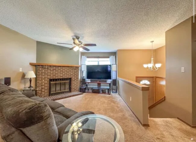 Building Photo - 902 Connecticut Ave