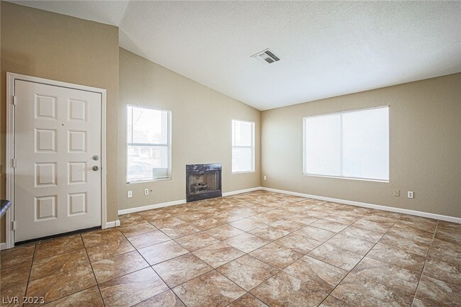 Building Photo - 3733 E Northern Light Dr