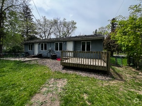 Building Photo - 642 Glen Park Rd