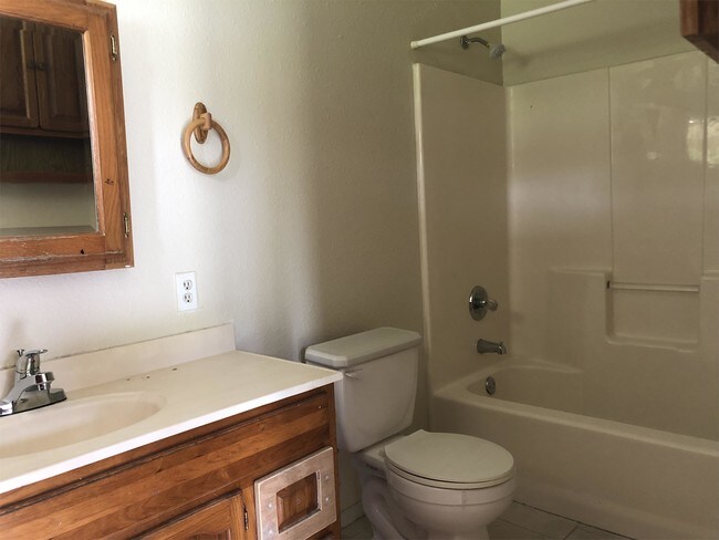 Foto del edificio - 15-2028-2028 15th Ave