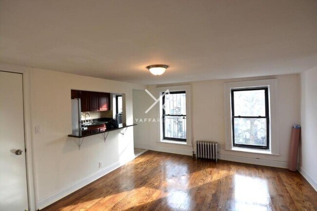 Foto del edificio - 1 bedroom in BROOKLYN NY 11216