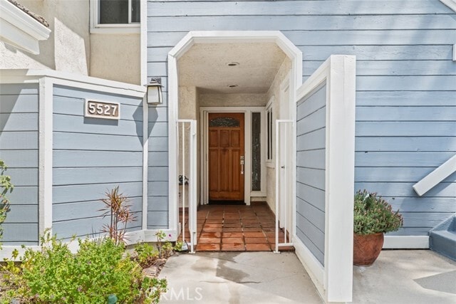 Building Photo - 5527 E Stetson Ct