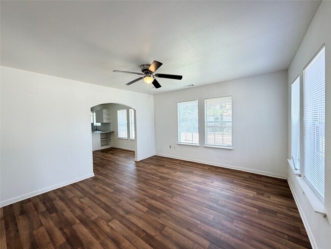 Foto del edificio - 5302 Clay St
