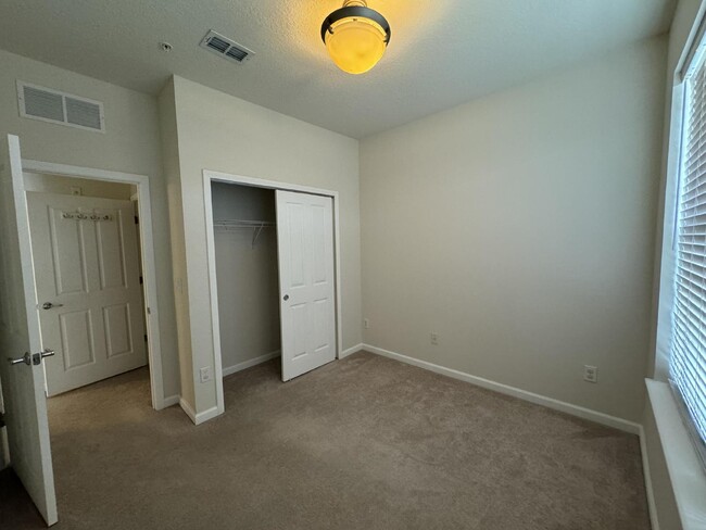 Foto del edificio - 2 Bedroom 2 bath Condo in Nocatee