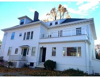 Foto principal - 2 Wyman Ct