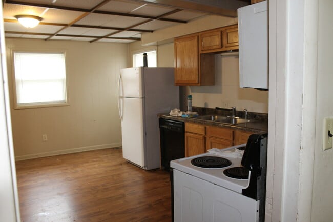 Kitchen view from Utility room - 727 Washington St
