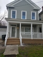 Building Photo - 1309 W 38th St