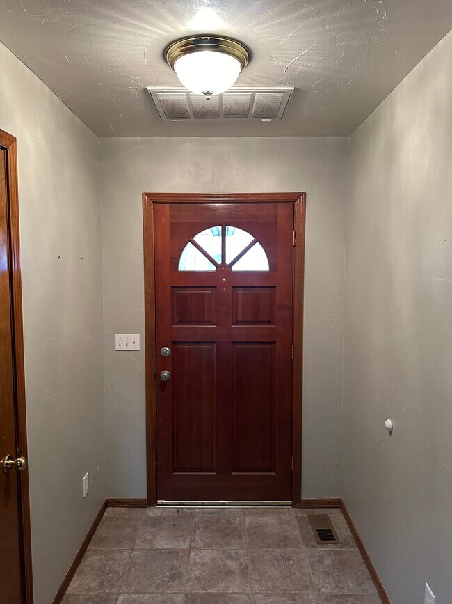 Foto del edificio - 17600 Durbin Park Rd