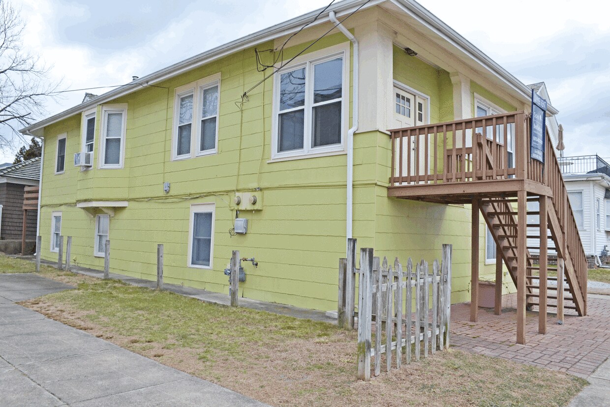 3 N Wissahickon Ave, Ventnor City, NJ 08406 House Rental in Ventnor City, NJ