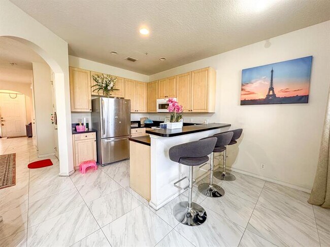 Foto del edificio - 4335 Coventry Pointe Way