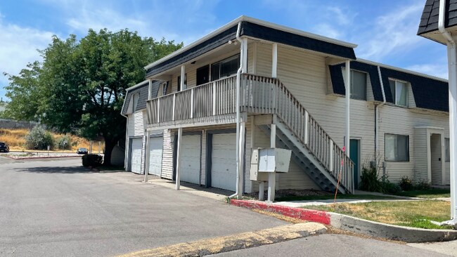 Building Photo - 4348 S 1100 W