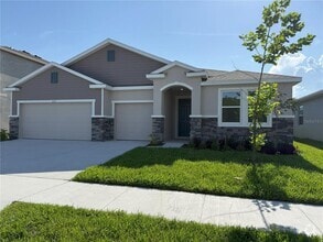 Building Photo - 2113 Warren Acrs Blvd