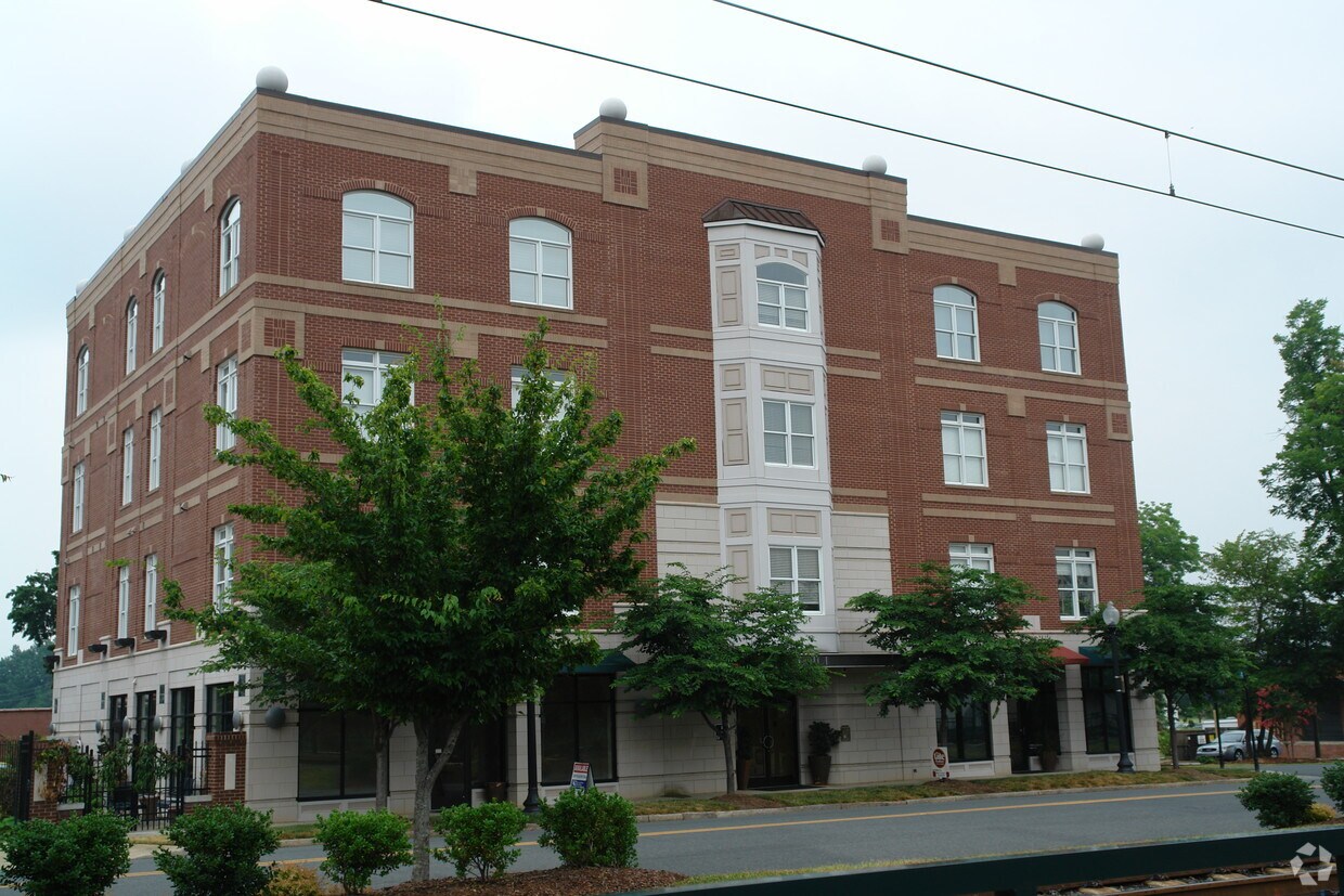 Foto del edificio - The Kingston
