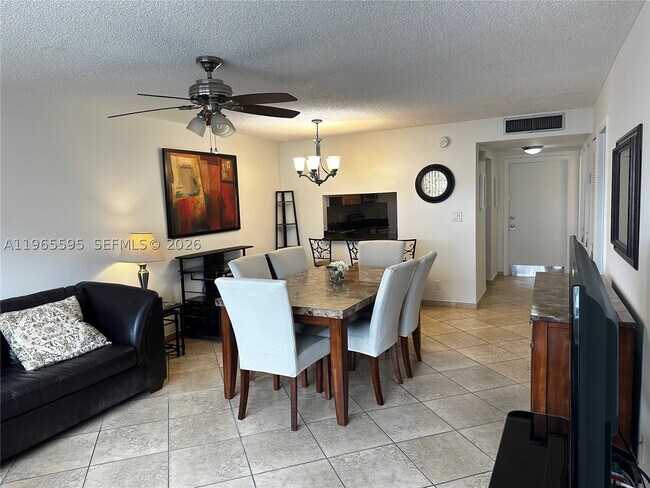 Foto del edificio - 410 SE 2nd St