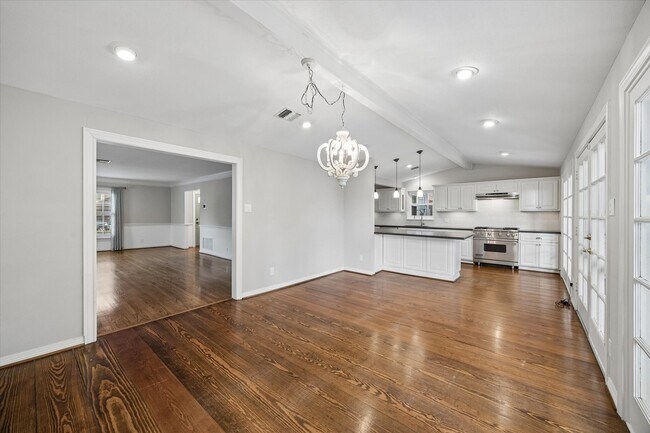 Foto del edificio - 2316 Wordsworth St
