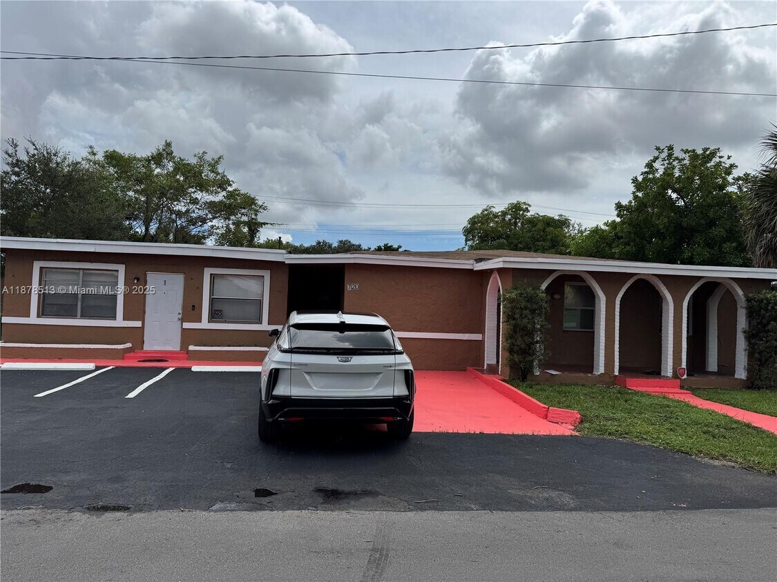Foto del edificio - 720 NW 20th Ave