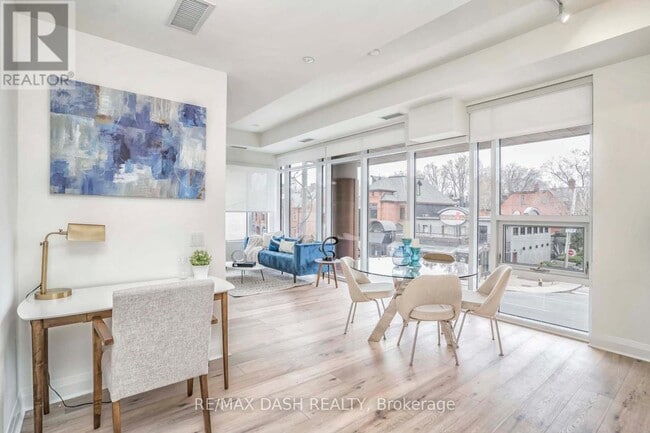 Building Photo - 151 Avenue Rd
