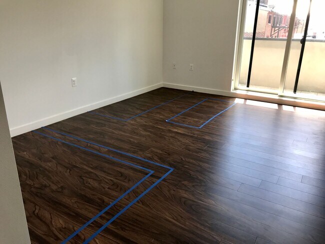 Foto del interior - 824 N Calvert St
