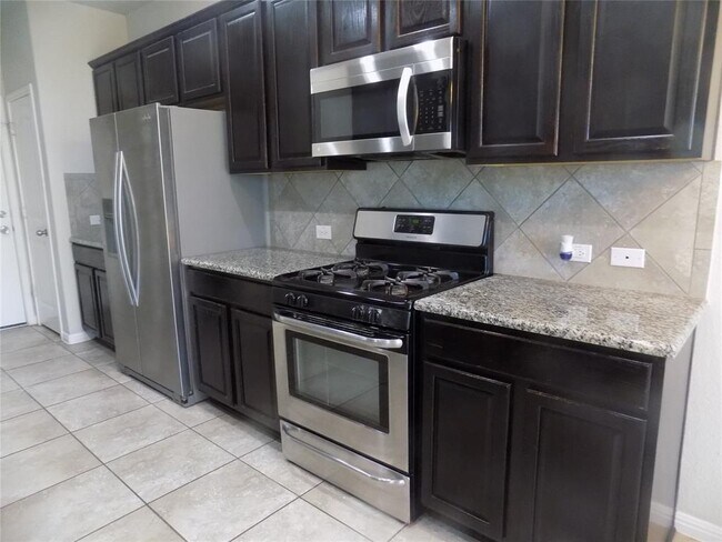 Foto del edificio - 65 Churchill Farms Dr
