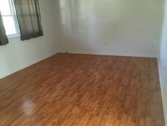 Building Photo - 509 Antoinette Dr