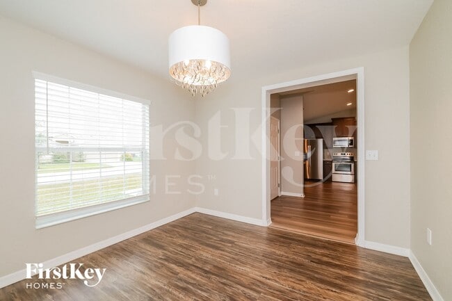 Building Photo - 109 Solis Dr