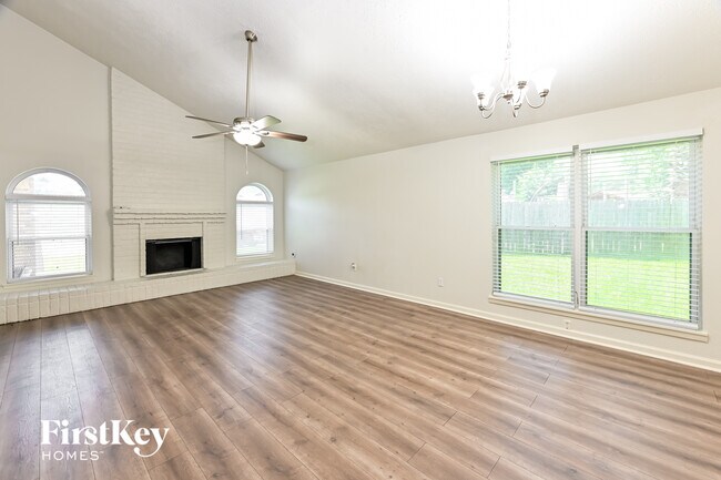 Foto del edificio - 7207 Foxwick Ln