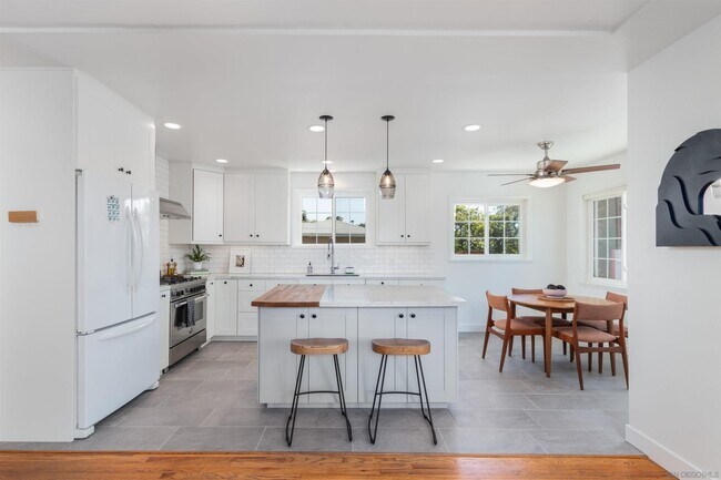 Building Photo - 4442 Berting St