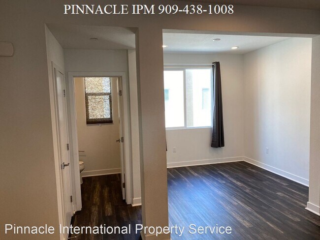 Building Photo - 3 br, 3.5 bath House - 2831 Consol Avenue