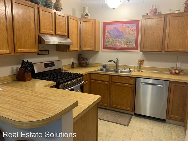 Building Photo - 3 br, 2 bath House - 8460 Ragged Top Circle