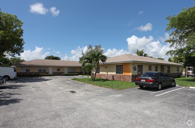 Oakpark III Condominiums Rentals Oakland Park, FL