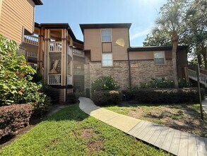 Building Photo - 474 S Pin Oak Pl