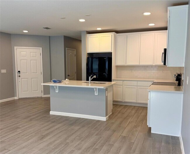 Building Photo - 3095 Paddlebox Point Unit