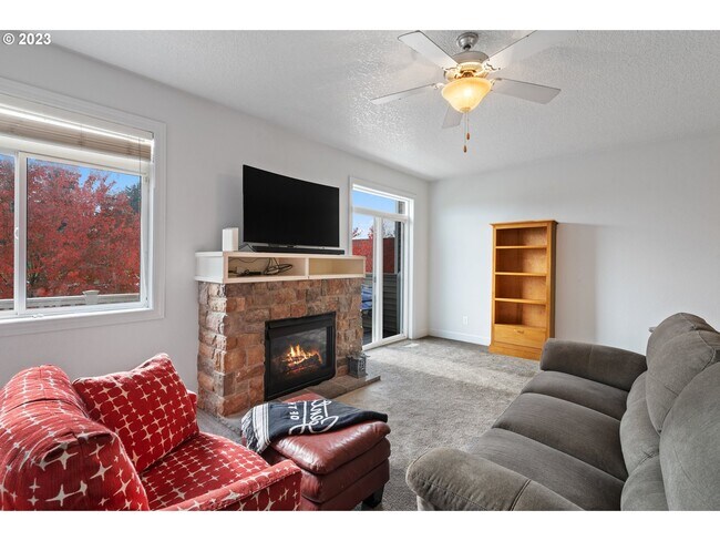 Foto del edificio - 3509 NE 80th St