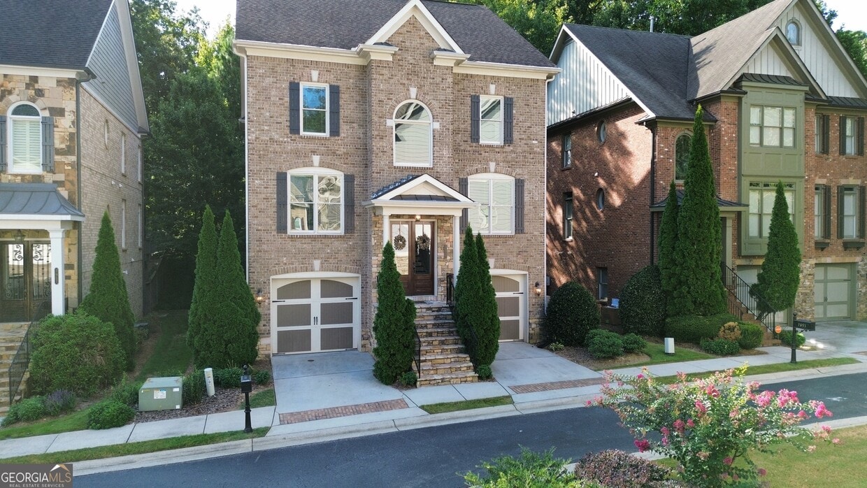 Primary Photo - 7955 Magnolia Square