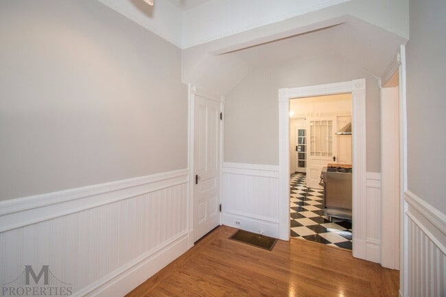 Foto del edificio - Eureka Valley Victorian Flat - Spacious and Pristine 1 Bed, 1 Bath