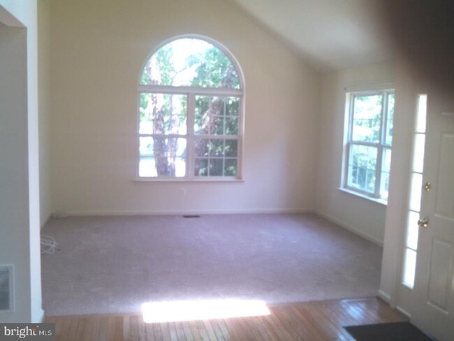 Building Photo - 173 Gleneagles Ct