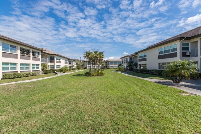 Building Photo - 4715 Jasper Dr