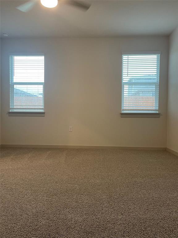 Building Photo - 13900 Zuhause Dr