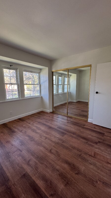 Foto del edificio - 1786 W Greenleaf Ave