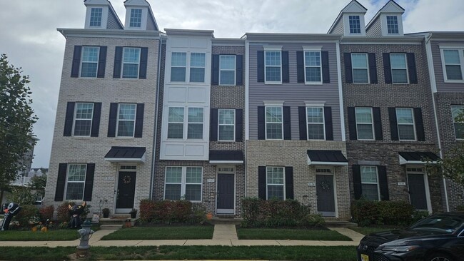 Building Photo - 9072 Fox Stream Way