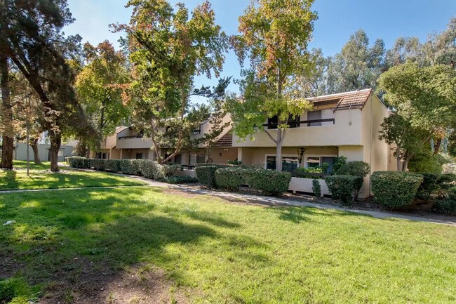 Building Photo - 292 Tradewinds Dr