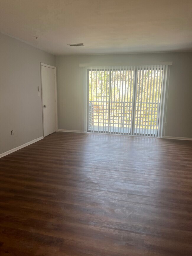 56 Ashlar Hill Ct Unit 56 Ashlar Hill, Parkville, MD 21234 Condo for