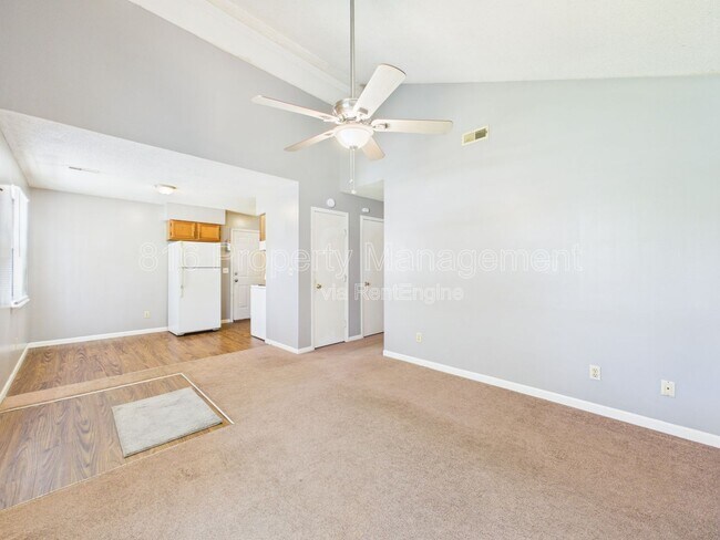 Building Photo - 7115 Bales Ave