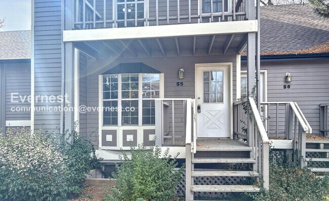 Foto del edificio - 2828 Silverplume Dr