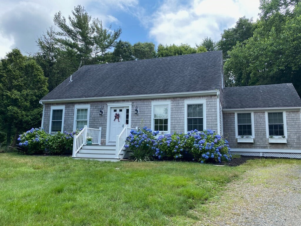 20 Monmouth Cir, Falmouth, MA 02556 House Rental in Falmouth, MA
