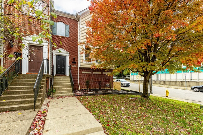 Photo - 813 William Howard Taft Rd Townhome