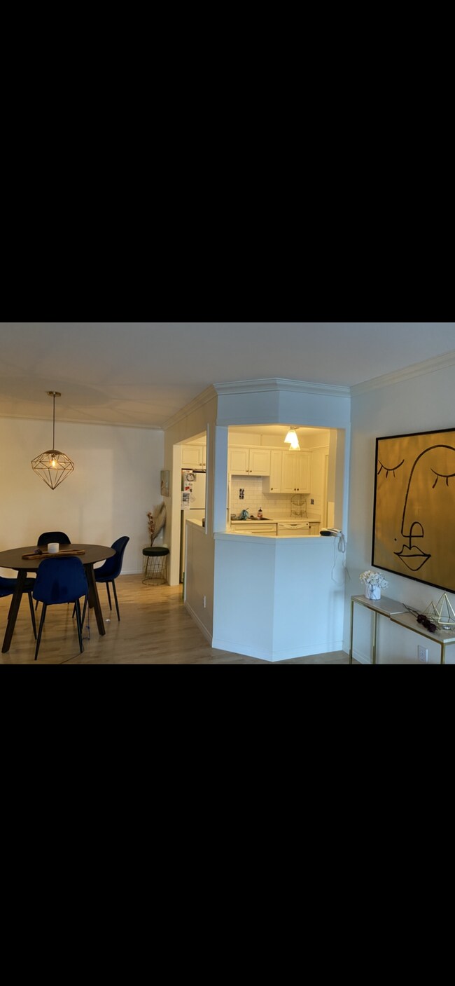 Photo du bâtiment - 521 Main St